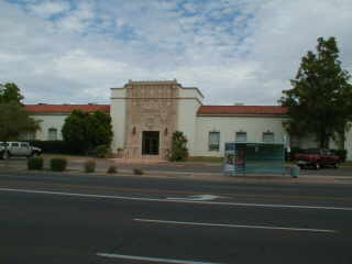 Winnie Ruth Judd - 926 East McDowell Road, Phoenix - The Grunow Clinic 