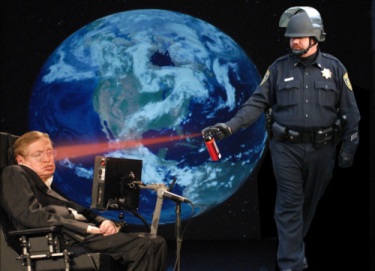 Sadistic UC Davis Police Officer Lt. John Pike pepper spraying Professor Stephen Hawking